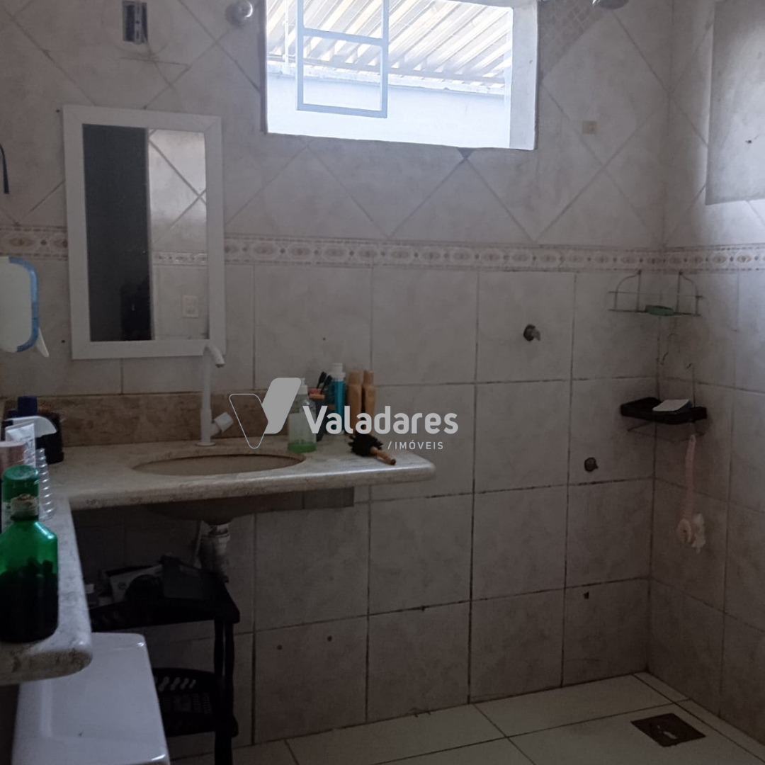 Casa à venda com 3 quartos, 176m² - Foto 8